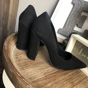 Steve Madden Prance in Black Suede